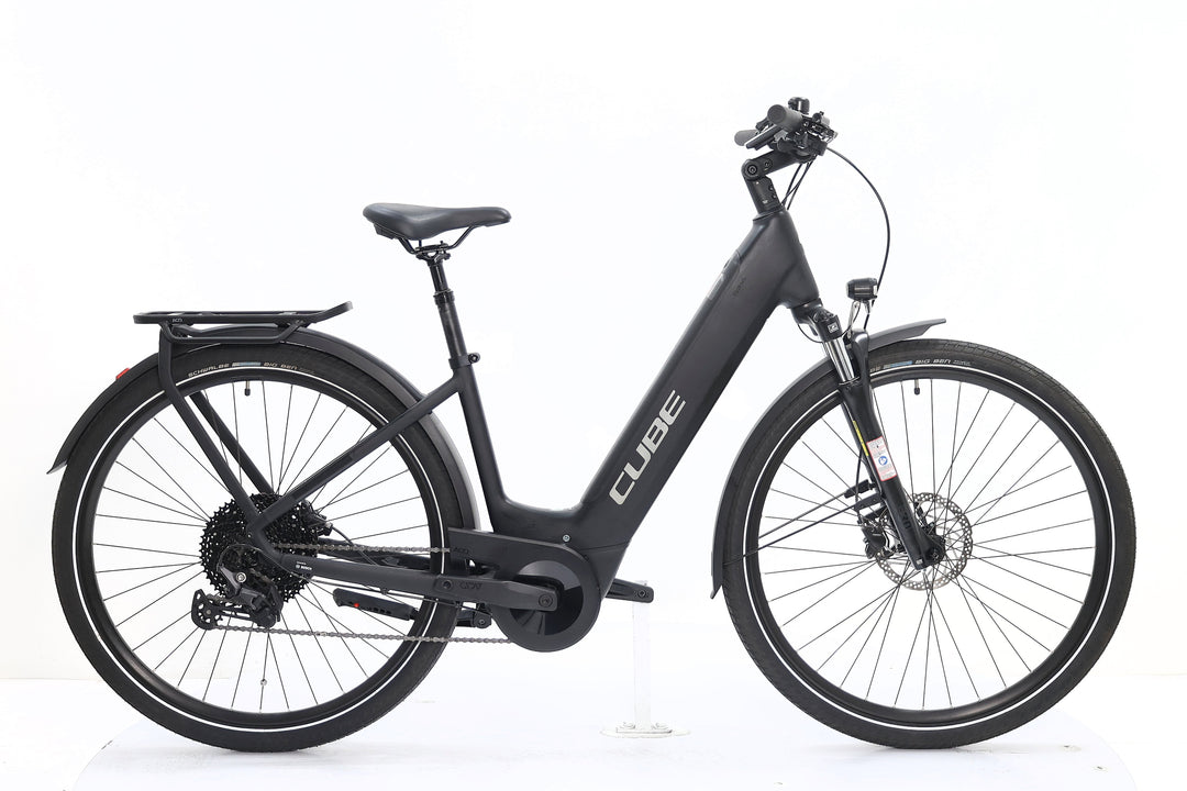 CUBE Touring Hybrid Pro 625 2024 T.46