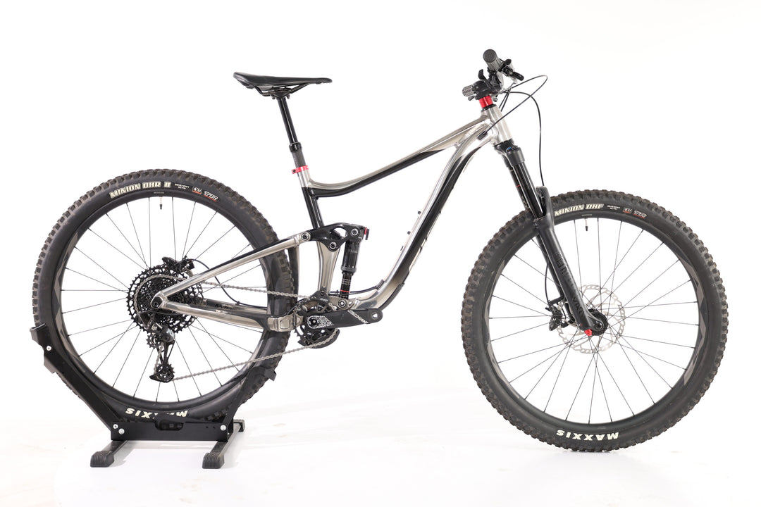 GIANT Reign 29 2 2020 T.M
