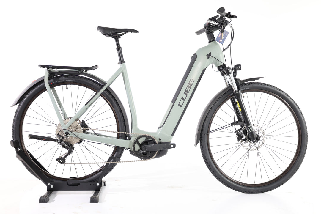 CUBE Kathmandu Hybrid One 2023 T.58