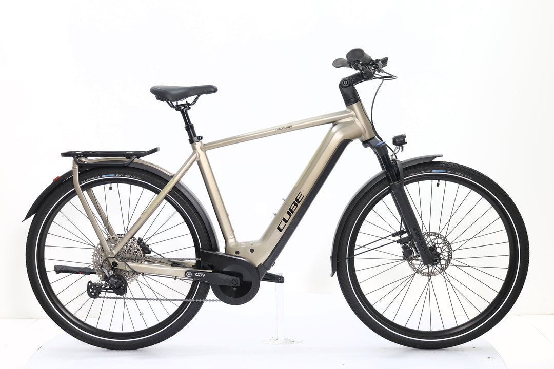 CUBE Kathmandu Hybrid Pro 625 2023 T.58