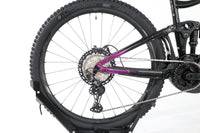 LIV Intrigue X E+ 1 2022 T.M