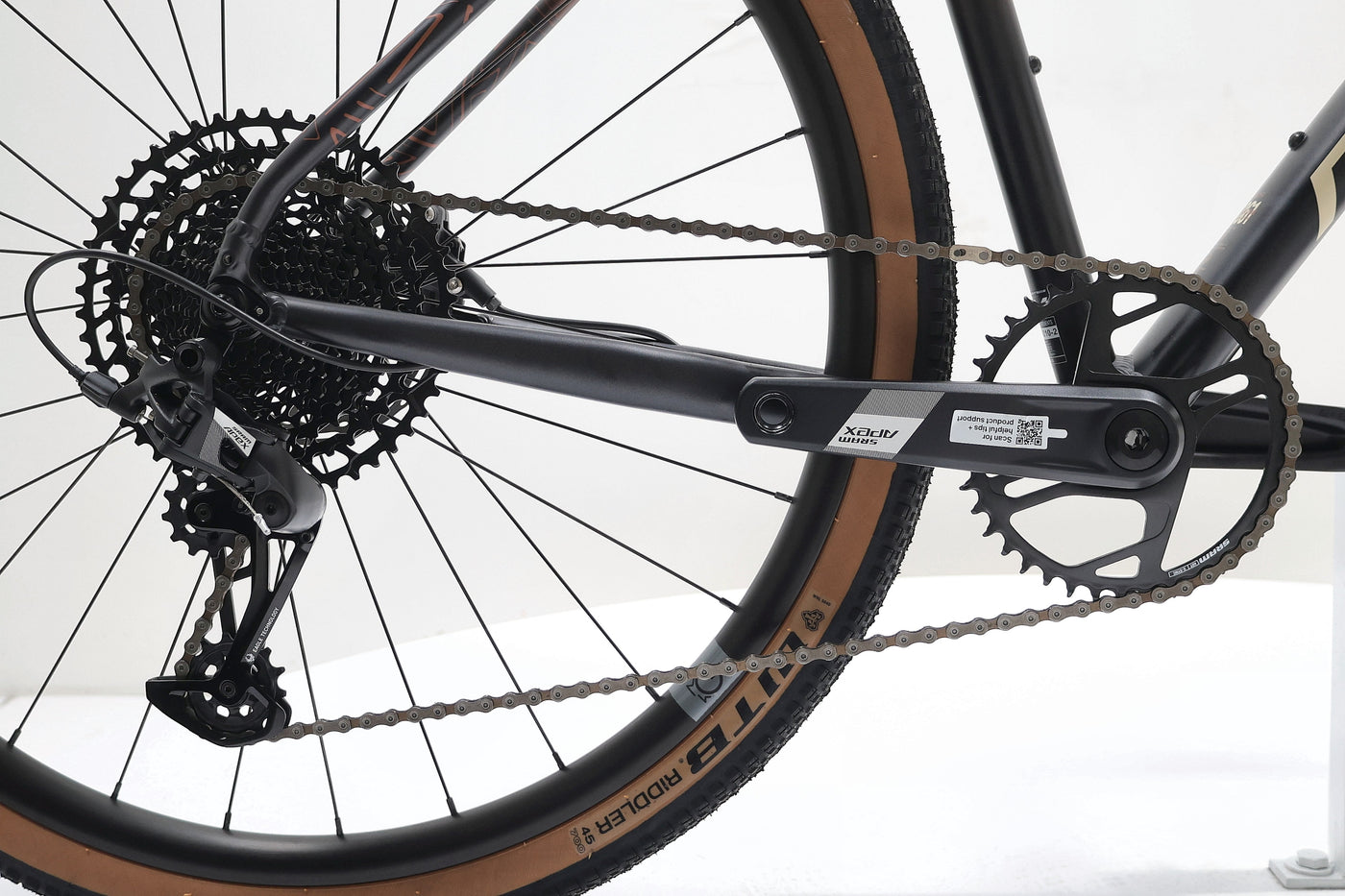 MEGAMO Jakar 20 2025