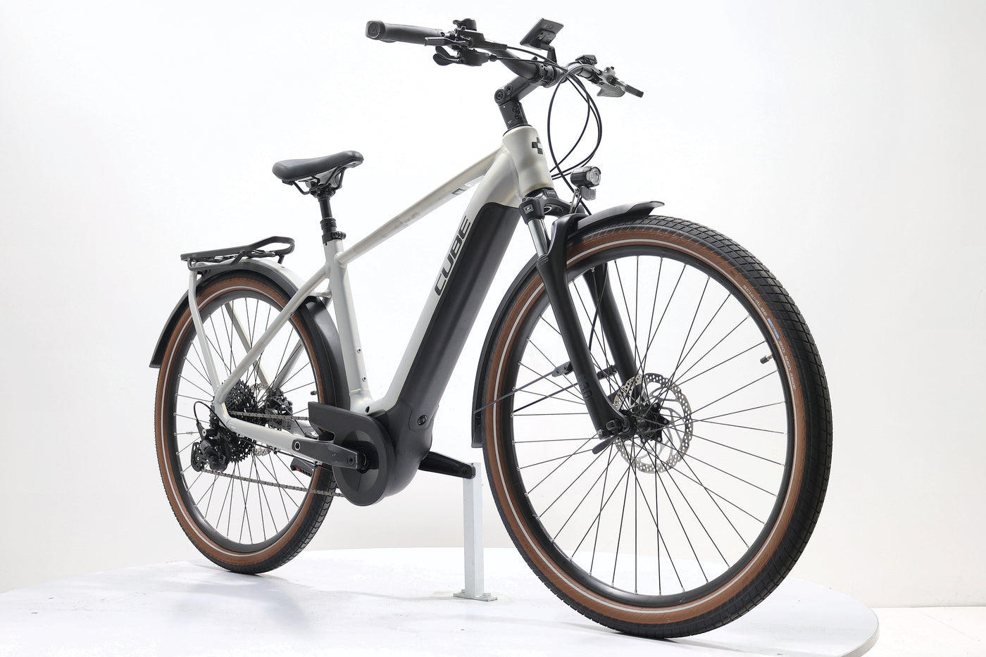 CUBE Touring Hybrid Pro 625 2023 T.M