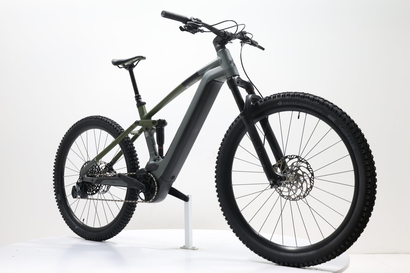 CUBE Stereo Hybrid 120 TM 750 2023 T.L