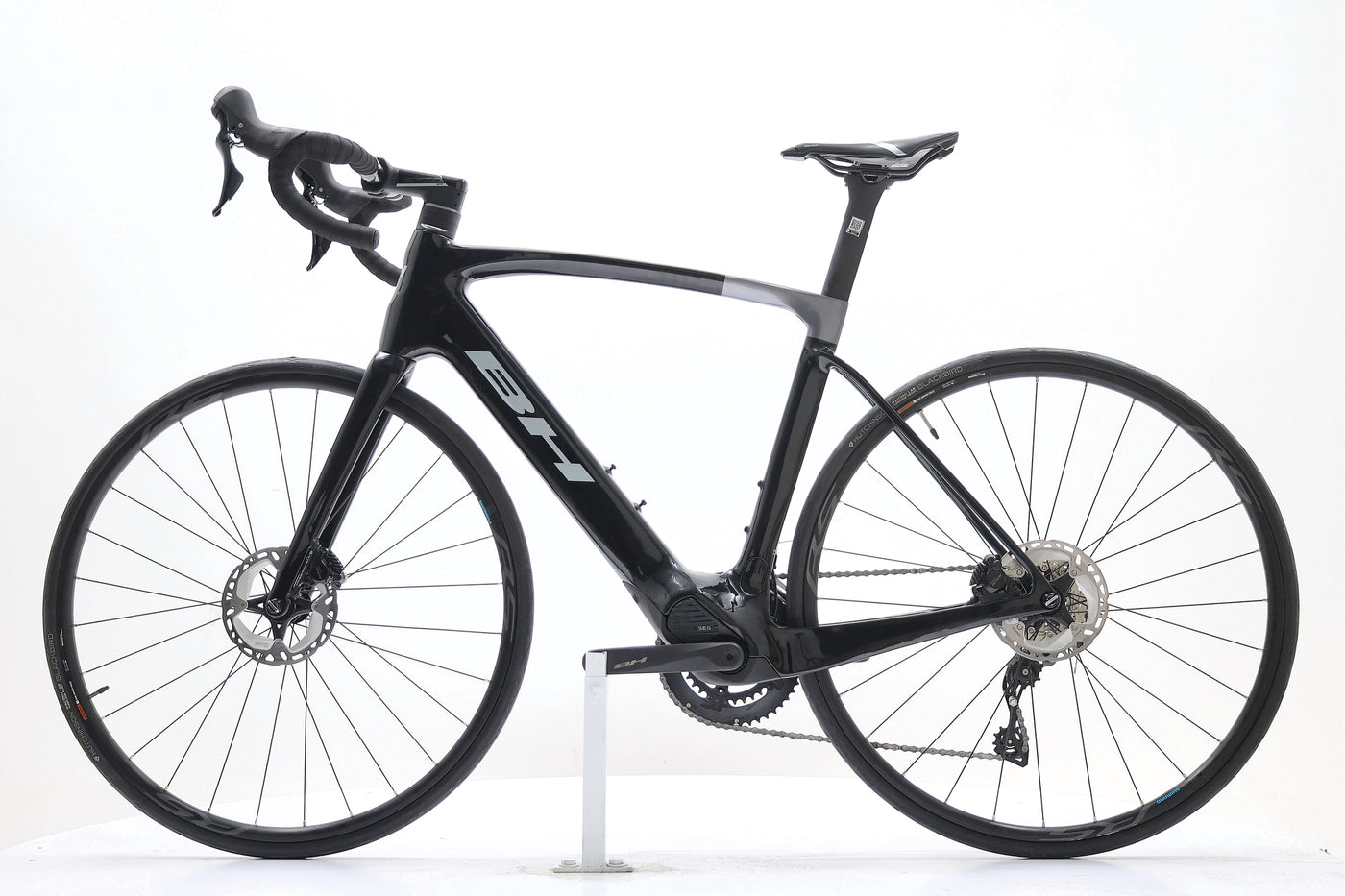 BH iRS1 CARBON 1.4 2024 T.L