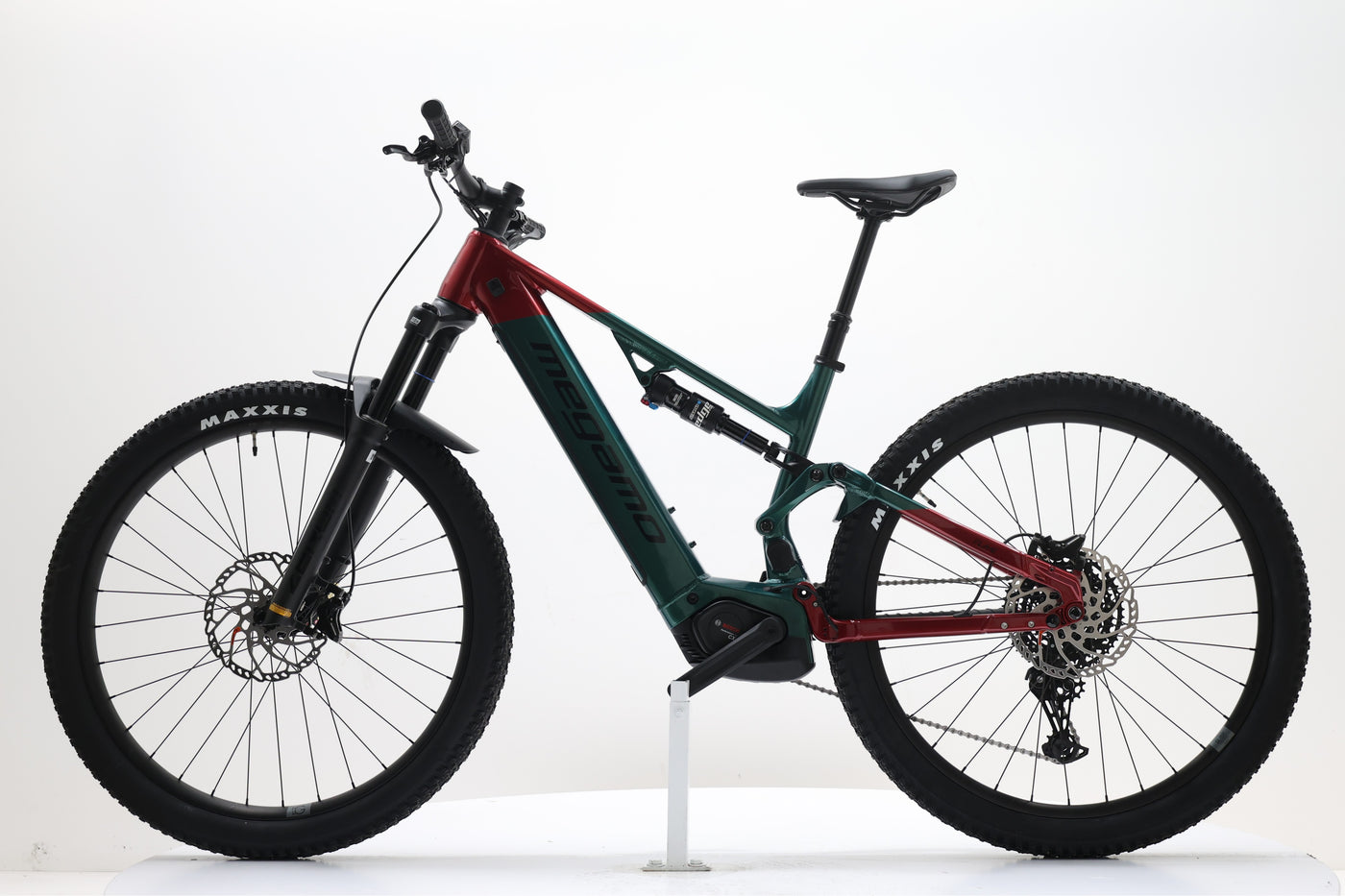 MEGAMO Flame AL 20 2025