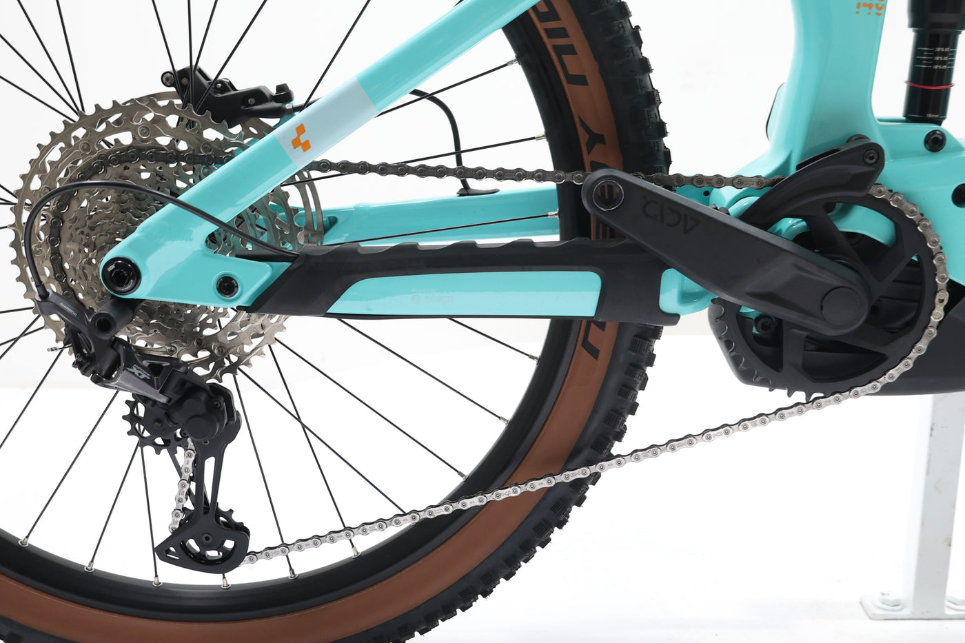 CUBE Stereo Hybrid 140 HPC Race 750 T.S