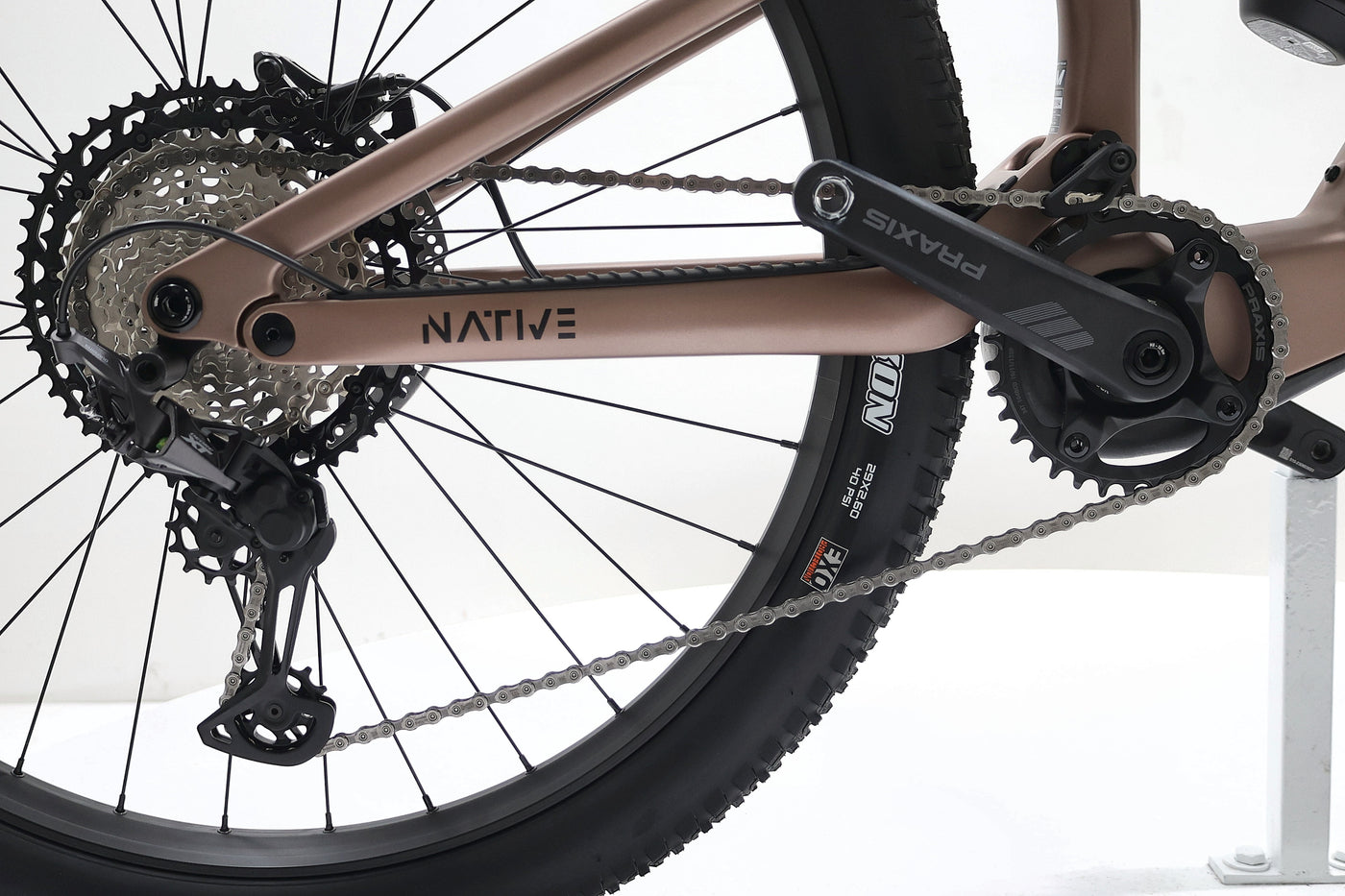 MEGAMO Native 20 2024