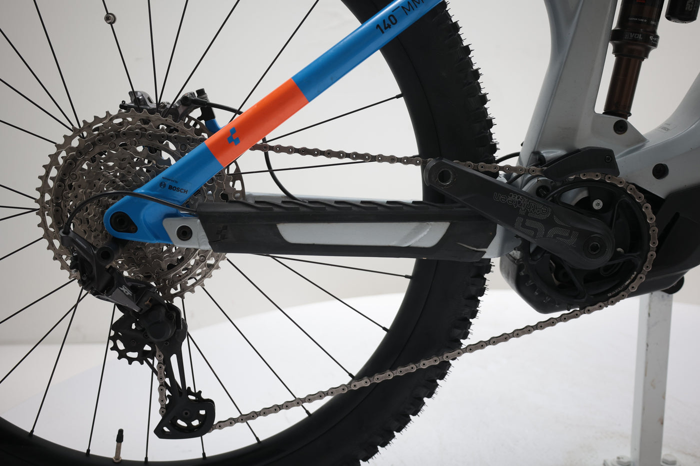 CUBE Stereo Hybrid 140 HPC Actionteam 625 Kiox 2021 T.XL
