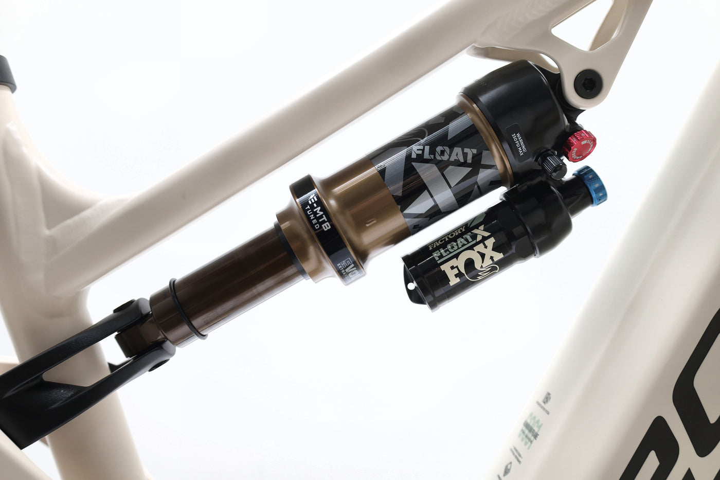 MEGAMO Flame AL 03 2025