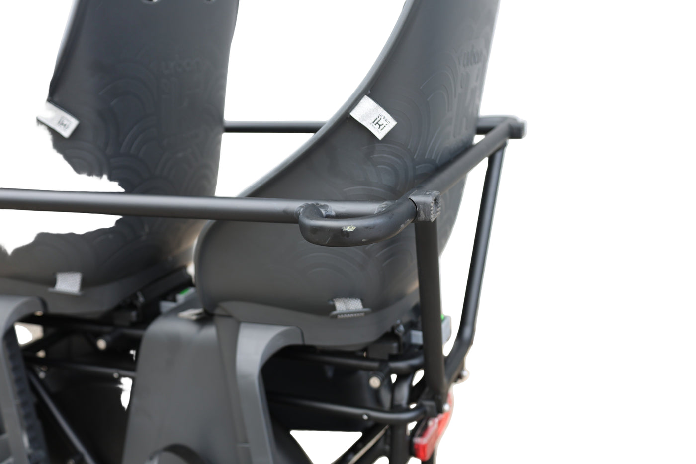 MOUSTACHE Lundi 20 Cargo 5 2022 T.39