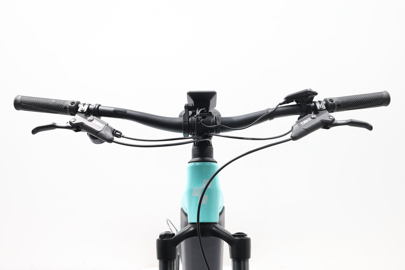 CUBE Stereo Hybrid 140 HPC Race 750 T.S