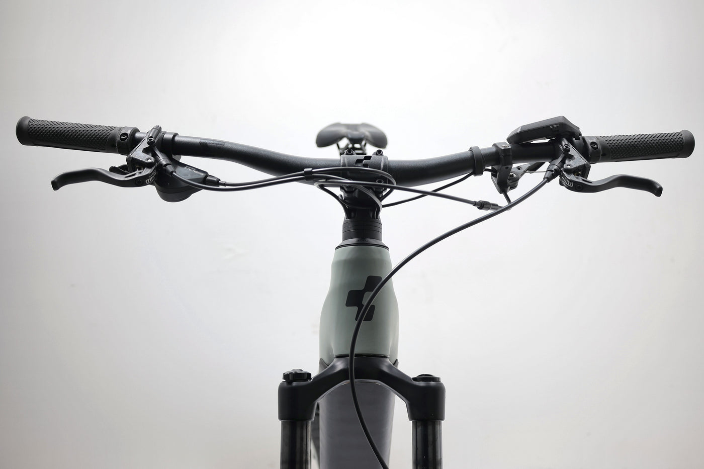 CUBE Stereo Hybrid 140 HPC Pro 750 2024 T.L