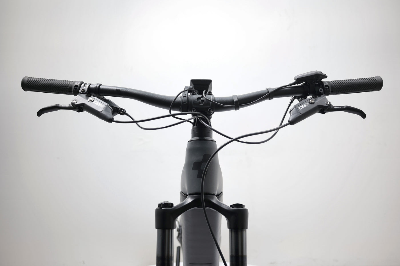 CUBE Stereo Hybrid 140 HPC Race 750 2024 T.M