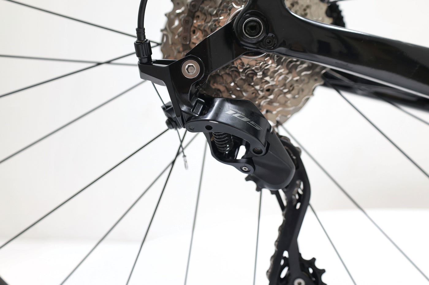 BH iRS1 CARBON 1.4 2024 T.L