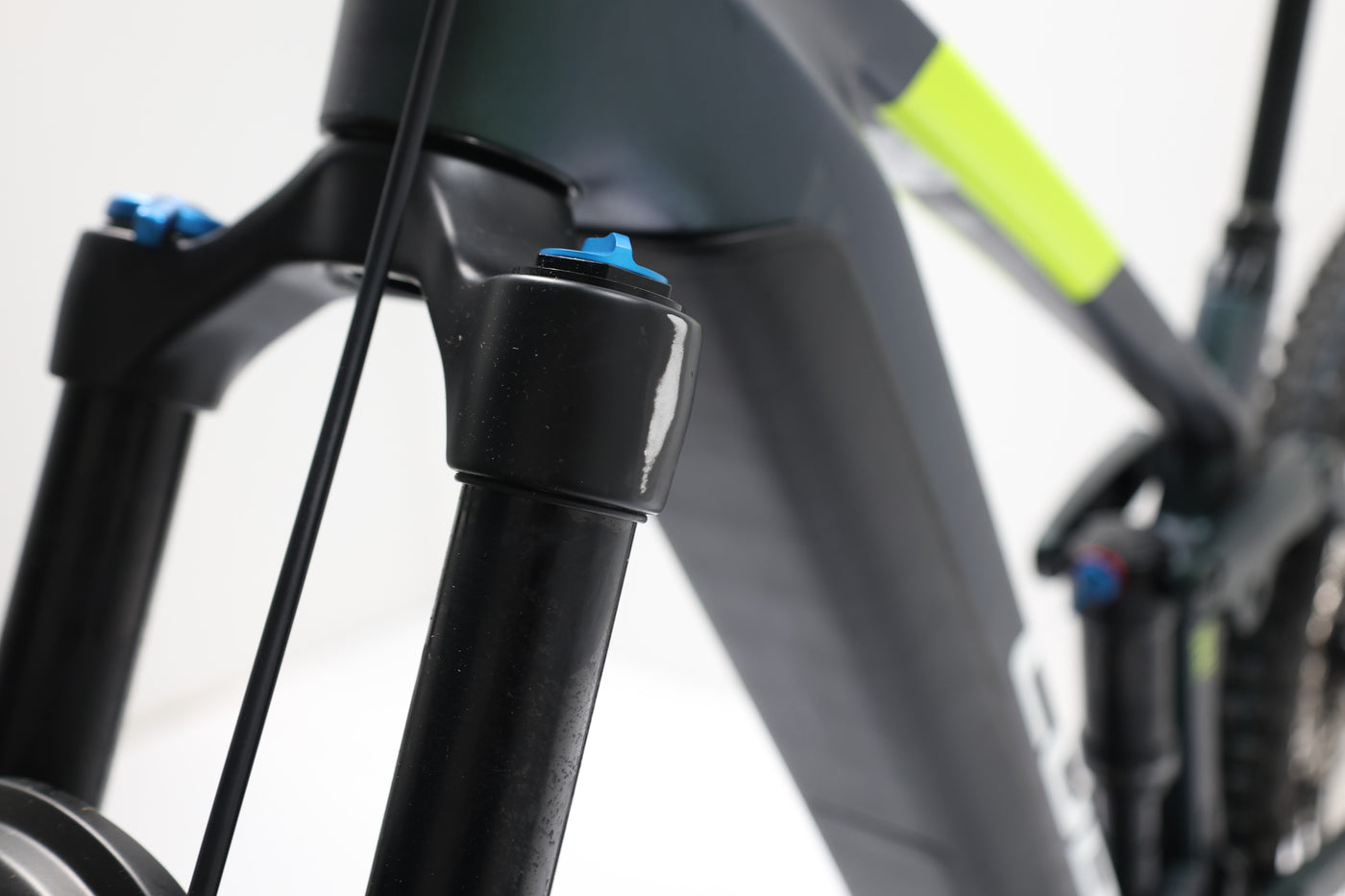 CUBE Stereo Hybrid 140 HPC SLX 750 2024 T.M