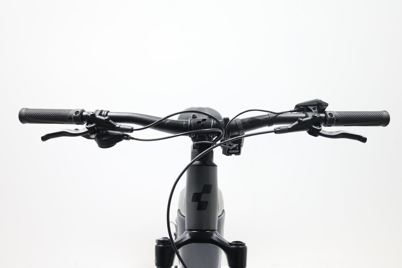 CUBE Reaction Hybrid Race 750 2023 T.L