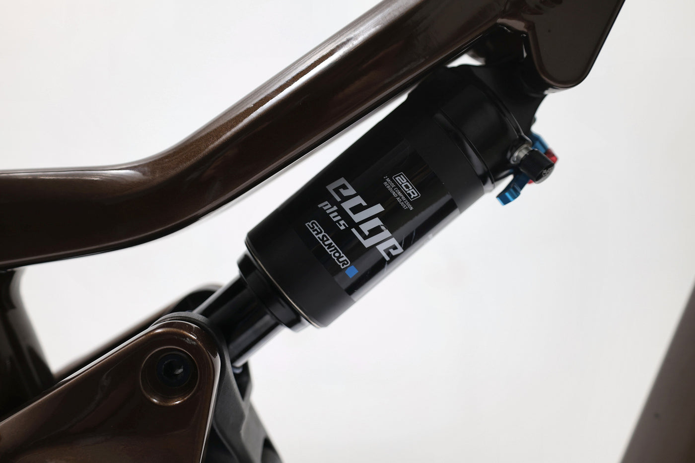 FOCUS Thron² 6.8 EQP 2022 T.M