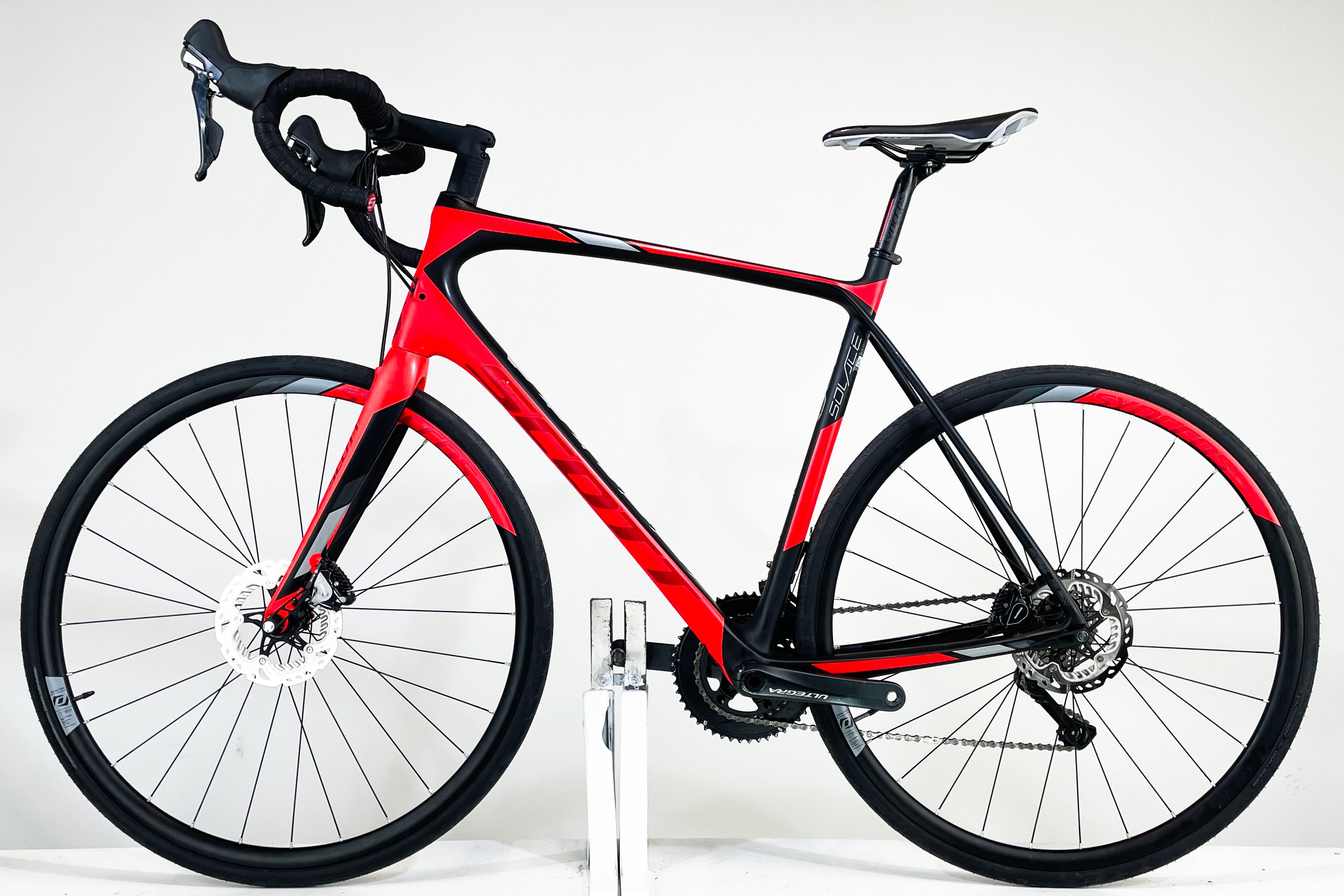SCOTT Solace 10 Disc vélo de route Occasion Reconditionné - Mint Bikes