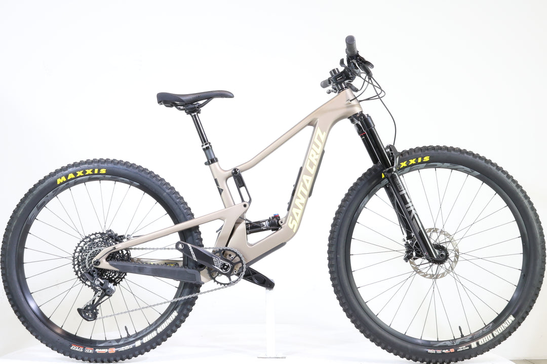 Santa Cruz 5010 C kit R 2023 T.XS 3047