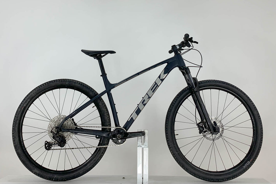 TREK X-Caliber 9 Matte Nautical Navy 29