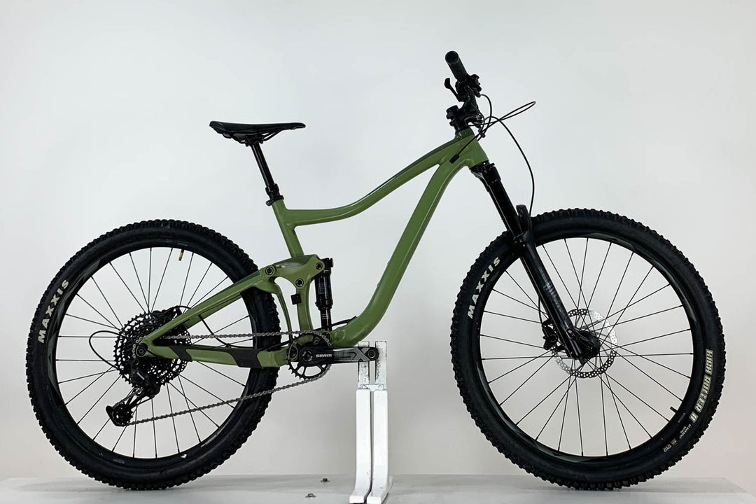 Giant Trance 3